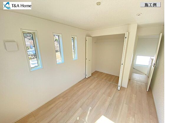 寝室を拡大表示