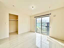 寝室の画像