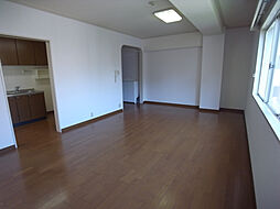 第6スカイマンション 3階2LDKのリビング/ダイニング