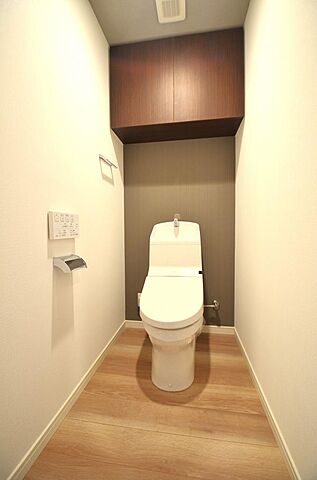 トイレ グランフォーレ諏訪野プレミアム 6階/602