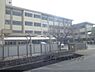 周辺：吉身小学校まで450メートル