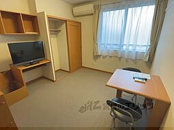 レオパレス彦根 208 2階1Kのリビング/ダイニング