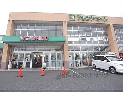 周辺：フレンドマート　唐崎店まで800メートル