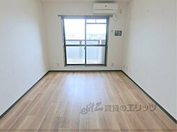 アースマーシーマンション 3階1Kのリビング/ダイニング