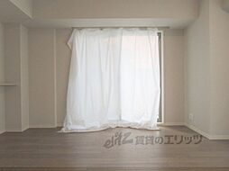 JR東海道・山陽本線 石山駅 徒歩3分の賃貸マンション 8階3LDKのリビング/ダイニング