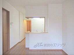 フローラルコートＤＳ 202 2階2LDKのリビング/ダイニング