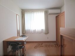 レオパレスプラティニ 1階1Kのリビング/ダイニング