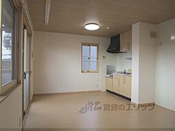 JR草津線 手原駅 徒歩28分の賃貸アパート 2階2LDKのリビング/ダイニング