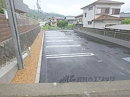 6 / 8