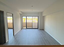 クラウンマンション 10階3LDKのリビング/ダイニング