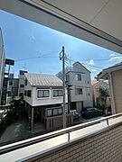 落ち着いた住宅地に面した眺望