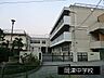 周辺：中学校 2100m 岡津中学校