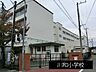 周辺：小学校 1600m 川和小学校