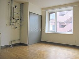 ナイスリー 103 1階ワンルームのリビング/ダイニング