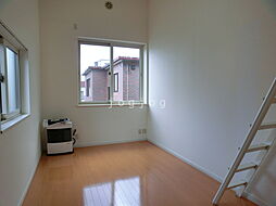 メゾン・ド・ソレイユII 206 2階1Kのリビング/ダイニング