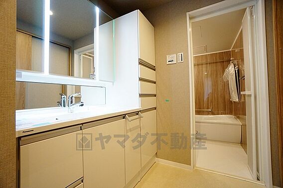 三面鏡つき洗面...