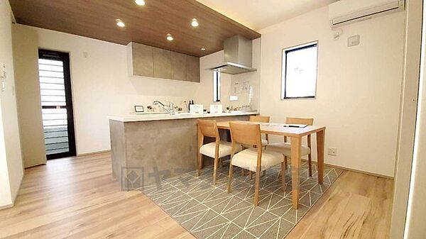 リビング/ダイニング