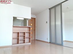 アンベリール 1階1LDKのリビング/ダイニング