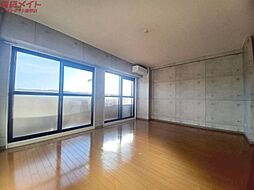 ワイズステージ 4階1LDKのリビング/ダイニング