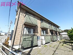 サンメゾン A  ｜ 三重県いなべ市北勢町阿下喜（賃貸アパート1K・2階・30.27㎡） その1