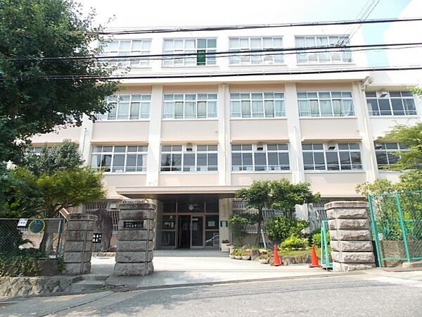 画像25:神戸市立飛松中学校