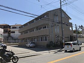 オブ・ヴィラージュ 301 ｜ 兵庫県神戸市北区鈴蘭台北町３丁目（賃貸アパート1LDK・3階・40.24㎡） その1