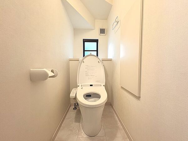 トイレを拡大表示