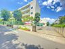 周辺：法田中学校まで　750m　徒歩約10分●校訓「自立」教育目標「豊かな心をもち、たくましく生きる生徒の育成」令和6年度に吹奏楽部が全国マーチングコンテスト金賞を受賞しています。