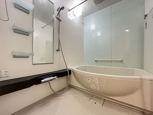 浴室 日神パレステージ三山シャインプレイス 1階/-