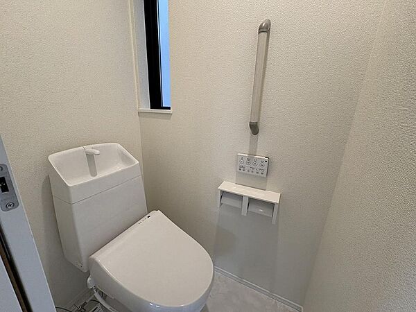 トイレを拡大表示