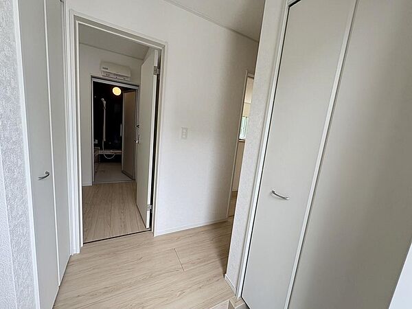 玄関を拡大表示