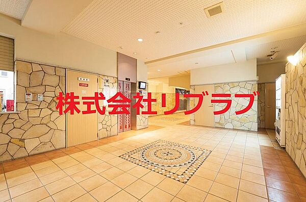 エントランスを拡大表示