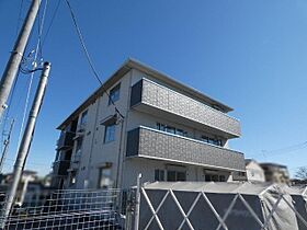 茨城県古河市西牛谷（賃貸アパート2LDK・1階・57.78㎡） その1