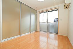 クレセオKOGA 2階3LDKのリビング/ダイニング