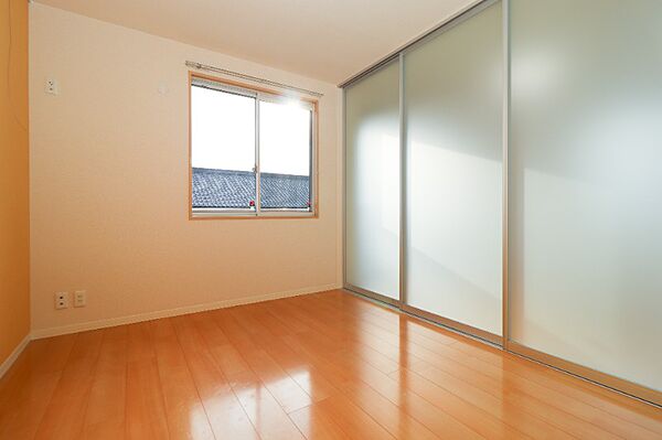 apartment 茨城県古河市下大野
地図を見る