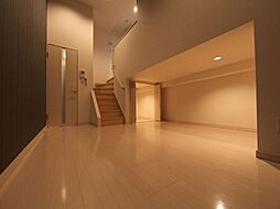 サウザンドサニーヒルズ八田 1階1Kのリビング/ダイニング