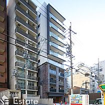 愛知県名古屋市東区泉１丁目（賃貸マンション1LDK・3階・61.91㎡） その1