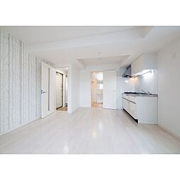 quatre　saisons 201 2階1LDKのリビング/ダイニング