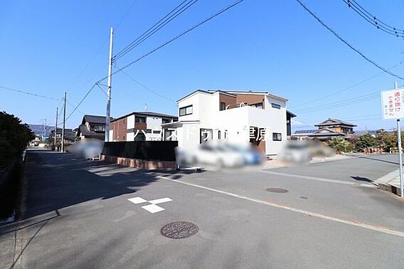 前面道路含む現...
