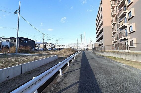 前面道路含む現...