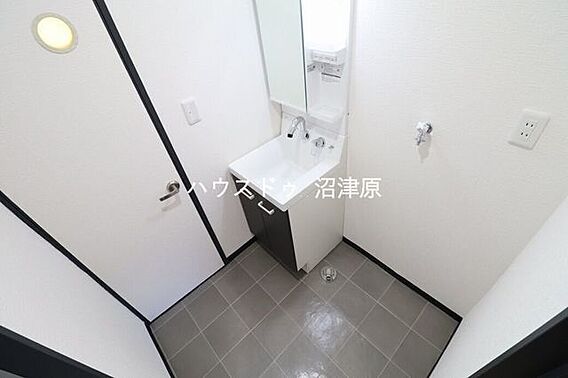 洗面所
