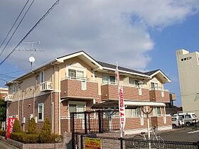 ミニヨン　メゾン 104 ｜ 宮崎県日南市岩崎3丁目1番16（賃貸アパート1R・1階・32.90㎡） その1