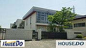 龍ケ崎市立城西中学校 徒歩15分。 1170m