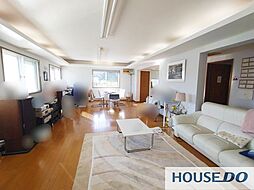 龍ケ崎市長山の中古一戸建て 6SLDKのリビング/ダイニング