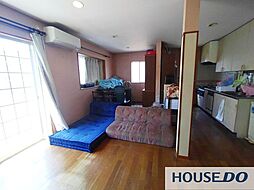 牛久市南の中古一戸建て 4LDKのリビング/ダイニング