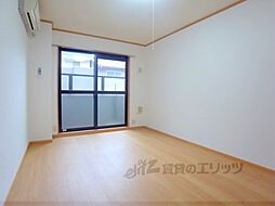 阪急京都本線 西院駅 徒歩4分の賃貸マンション 2階1Kのリビング/ダイニング