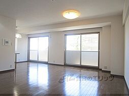 上御霊アーバンライフ 303 3階3LDKのリビング/ダイニング