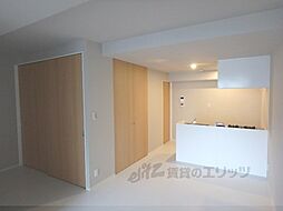 ヴィラスタジオーネ御所南 3階1LDKのリビング/ダイニング