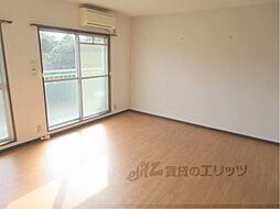 梅が丘マンション 402 4階2LDKのリビング/ダイニング