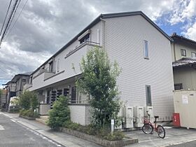 エルメゾン　ラクワット 202 ｜ 滋賀県草津市渋川（賃貸アパート1K・2階・32.48㎡） その1